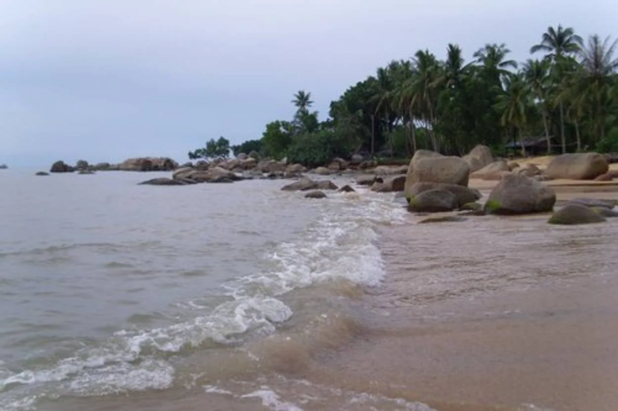 Pasir Panjang Beach in Singkawang